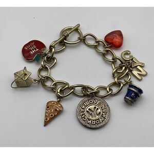 New York City Travel Collectible Charm Bracelet NYC Big Apple HTF